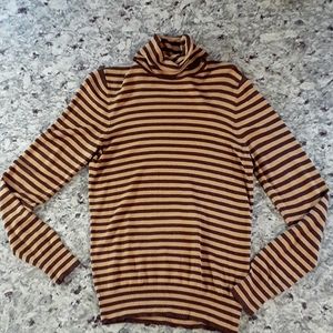 Joseph A. Turtleneck -Barely Worn!